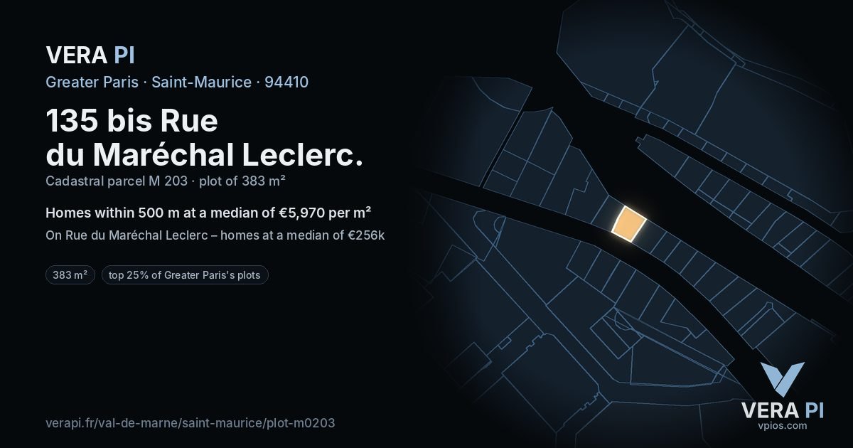 135 bis Rue du Maréchal Leclerc, Saint-Maurice at night – the plot lit, the parcels around coloured by the prices near them