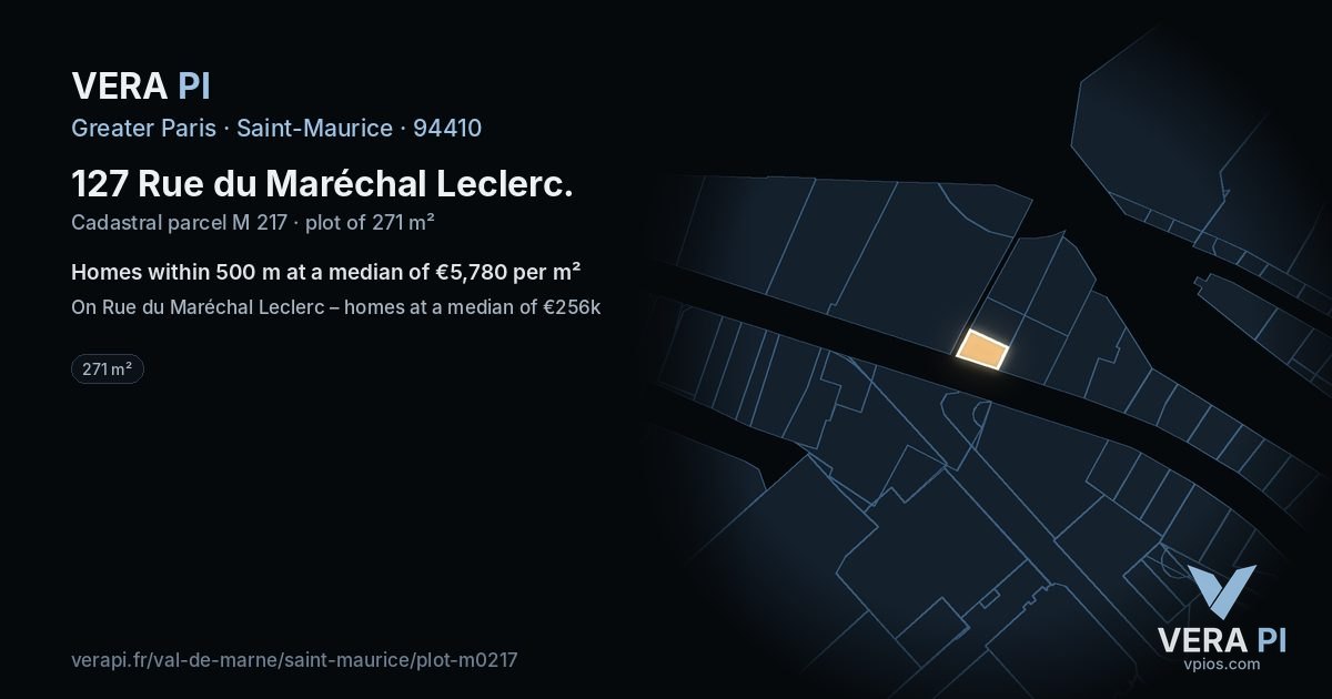 127 Rue du Maréchal Leclerc, Saint-Maurice at night – the plot lit, the parcels around coloured by the prices near them