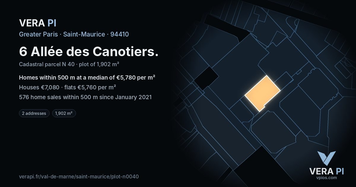 6 Allée des Canotiers, Saint-Maurice at night – the plot lit, the parcels around coloured by the prices near them
