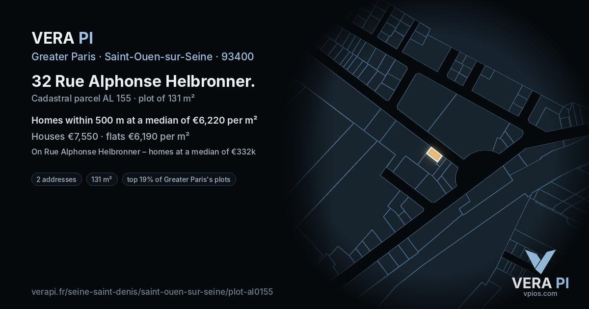 32 Rue Alphonse Helbronner, Saint-Ouen-sur-Seine at night – the plot lit, the parcels around coloured by the prices near them