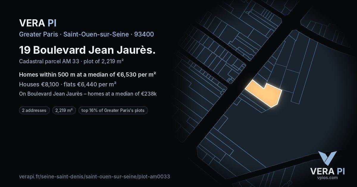 19 Boulevard Jean Jaurès, Saint-Ouen-sur-Seine at night – the plot lit, the parcels around coloured by the prices near them