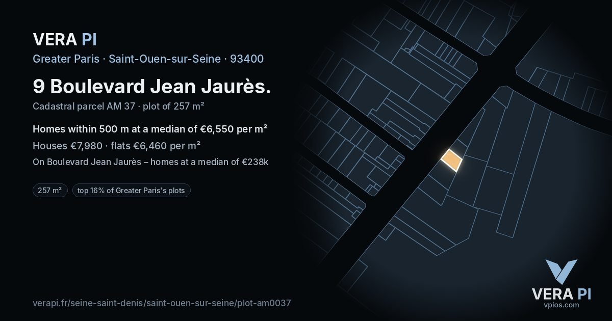 9 Boulevard Jean Jaurès, Saint-Ouen-sur-Seine at night – the plot lit, the parcels around coloured by the prices near them