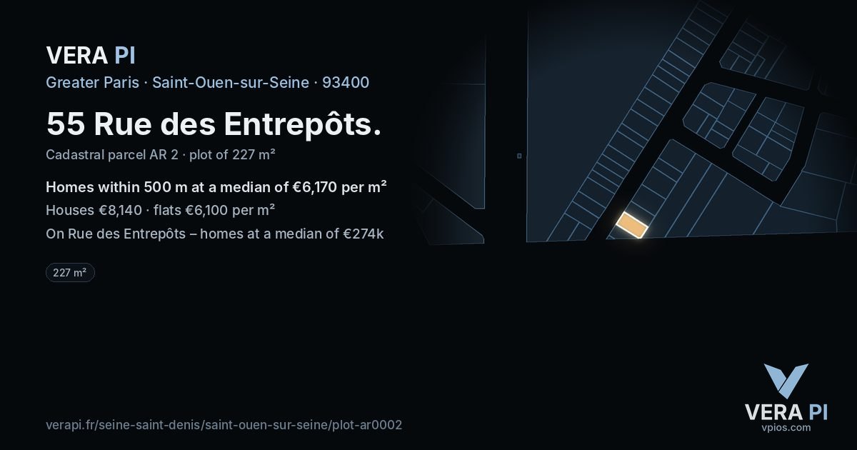 55 Rue des Entrepôts, Saint-Ouen-sur-Seine at night – the plot lit, the parcels around coloured by the prices near them
