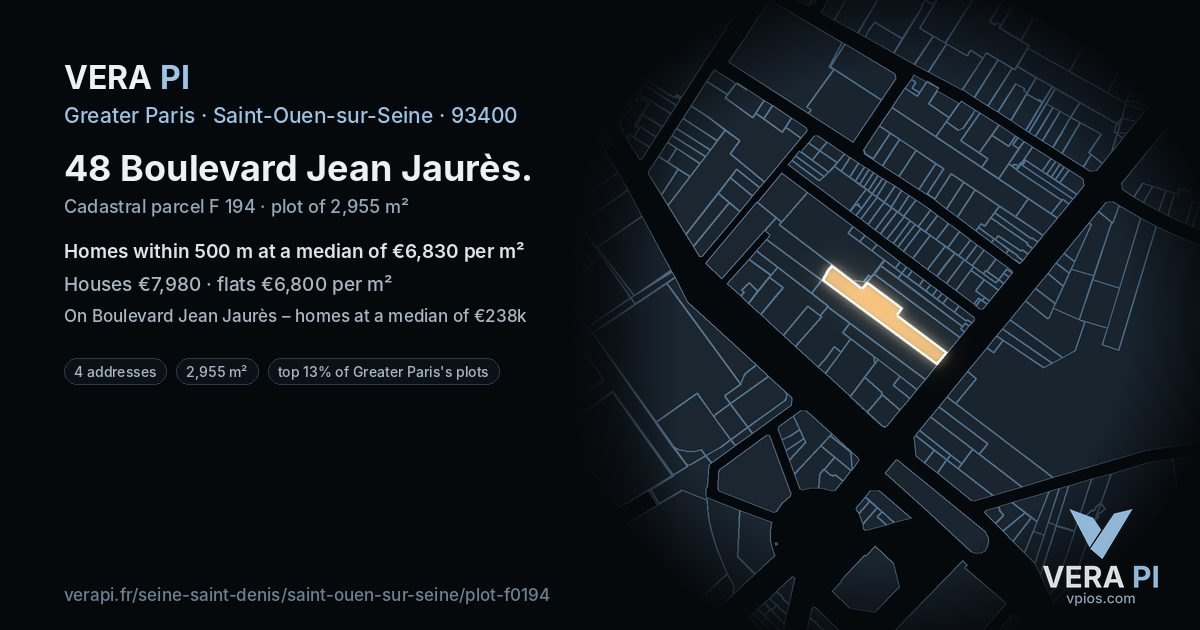 48 Boulevard Jean Jaurès, Saint-Ouen-sur-Seine at night – the plot lit, the parcels around coloured by the prices near them