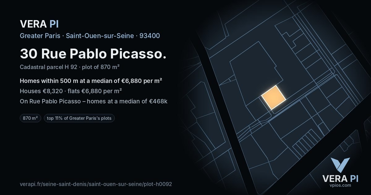 30 Rue Pablo Picasso, Saint-Ouen-sur-Seine at night – the plot lit, the parcels around coloured by the prices near them