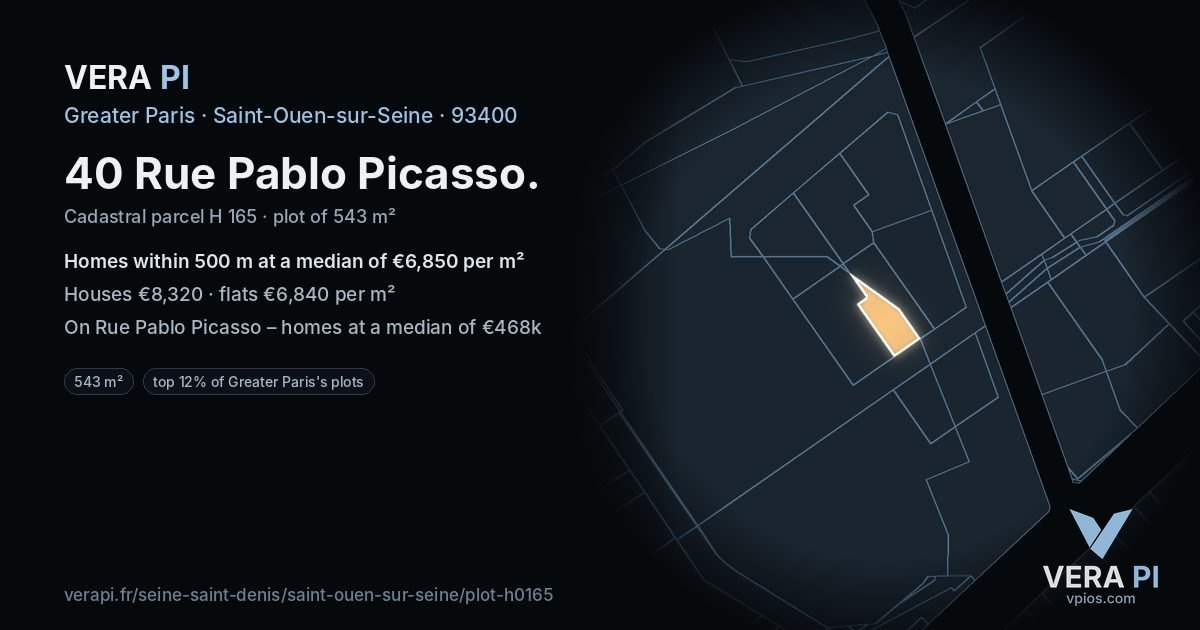 40 Rue Pablo Picasso, Saint-Ouen-sur-Seine at night – the plot lit, the parcels around coloured by the prices near them