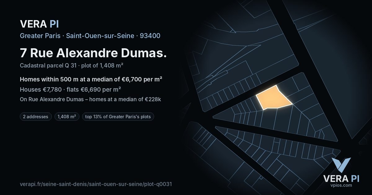7 Rue Alexandre Dumas, Saint-Ouen-sur-Seine at night – the plot lit, the parcels around coloured by the prices near them