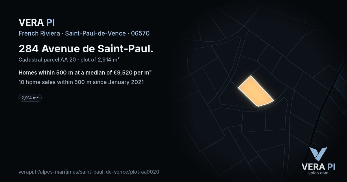 284 Avenue de Saint-Paul, Saint-Paul-de-Vence at night – the plot lit, the parcels around coloured by the prices near them