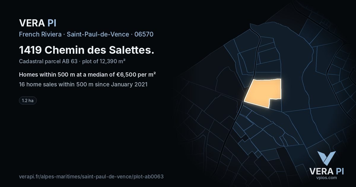 1419 Chemin des Salettes, Saint-Paul-de-Vence at night – the plot lit, the parcels around coloured by the prices near them