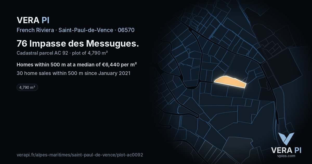 76 Impasse des Messugues, Saint-Paul-de-Vence at night – the plot lit, the parcels around coloured by the prices near them