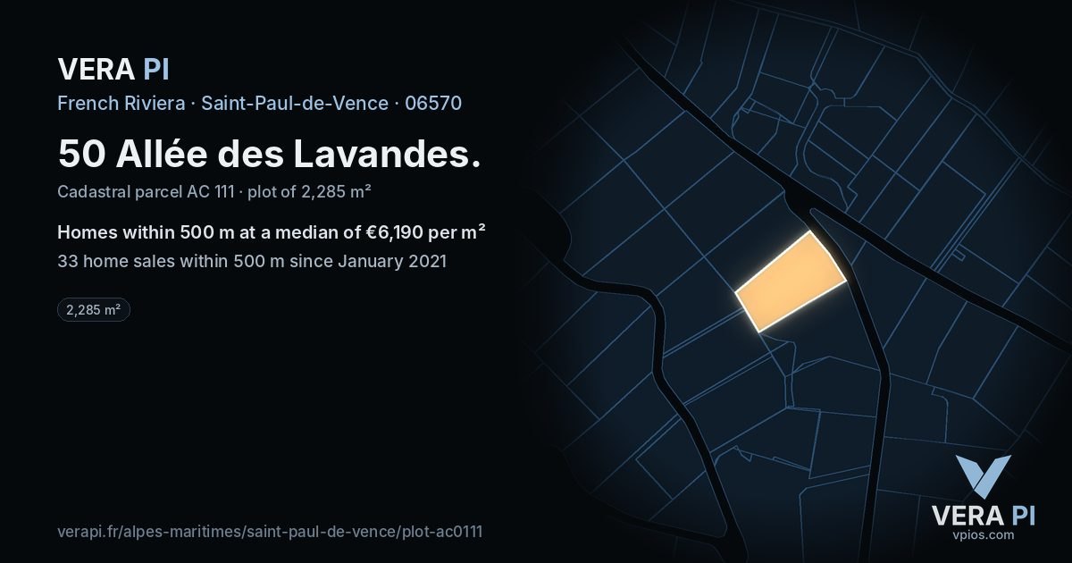 50 Allée des Lavandes, Saint-Paul-de-Vence at night – the plot lit, the parcels around coloured by the prices near them