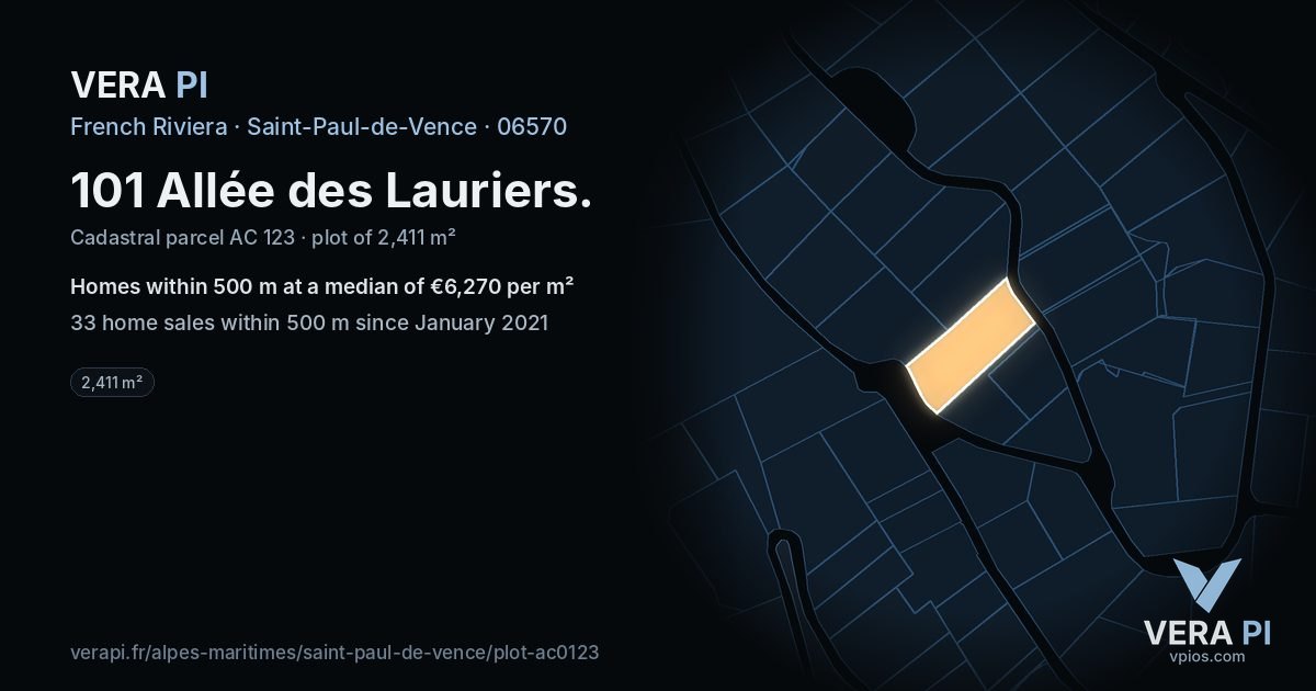 101 Allée des Lauriers, Saint-Paul-de-Vence at night – the plot lit, the parcels around coloured by the prices near them
