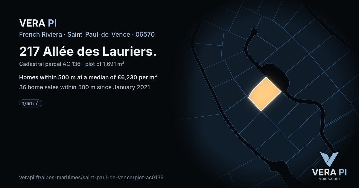 217 Allée des Lauriers, Saint-Paul-de-Vence at night – the plot lit, the parcels around coloured by the prices near them