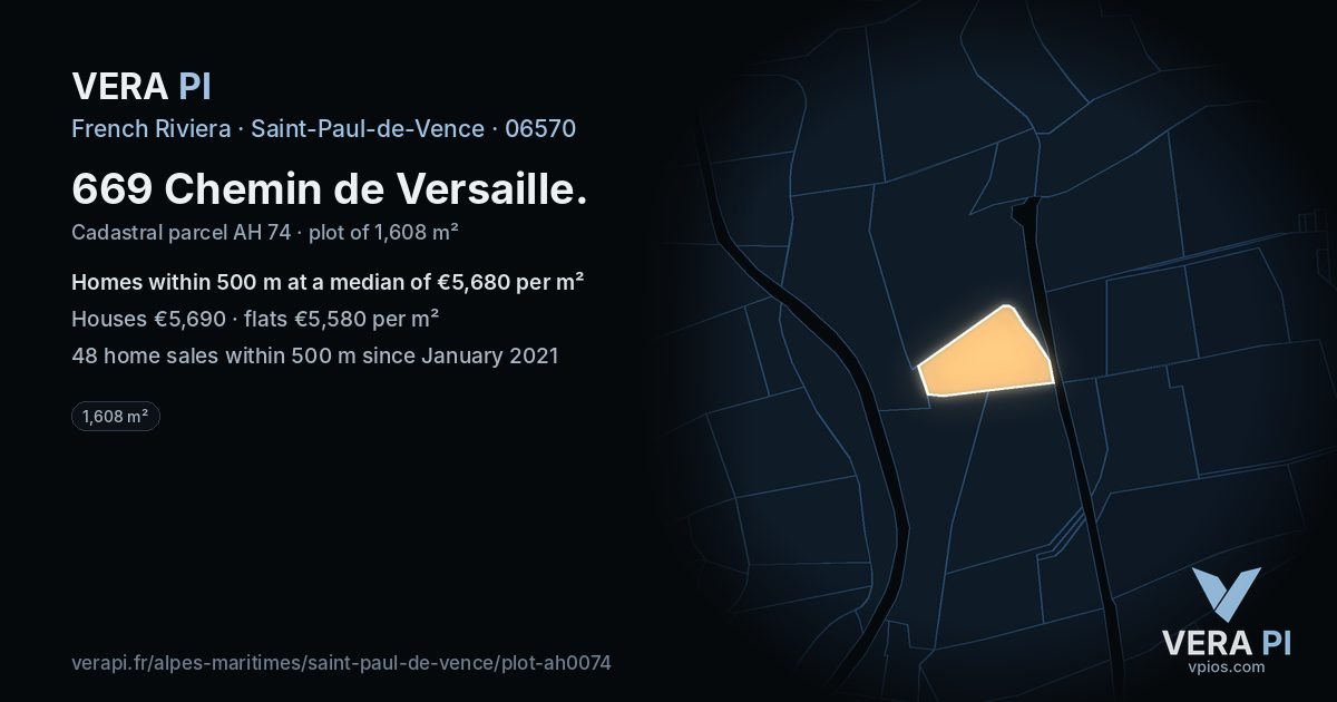 669 Chemin de Versaille, Saint-Paul-de-Vence at night – the plot lit, the parcels around coloured by the prices near them