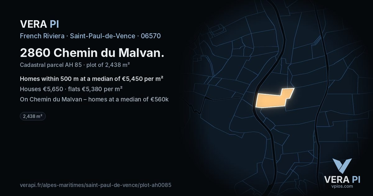 2860 Chemin du Malvan, Saint-Paul-de-Vence at night – the plot lit, the parcels around coloured by the prices near them