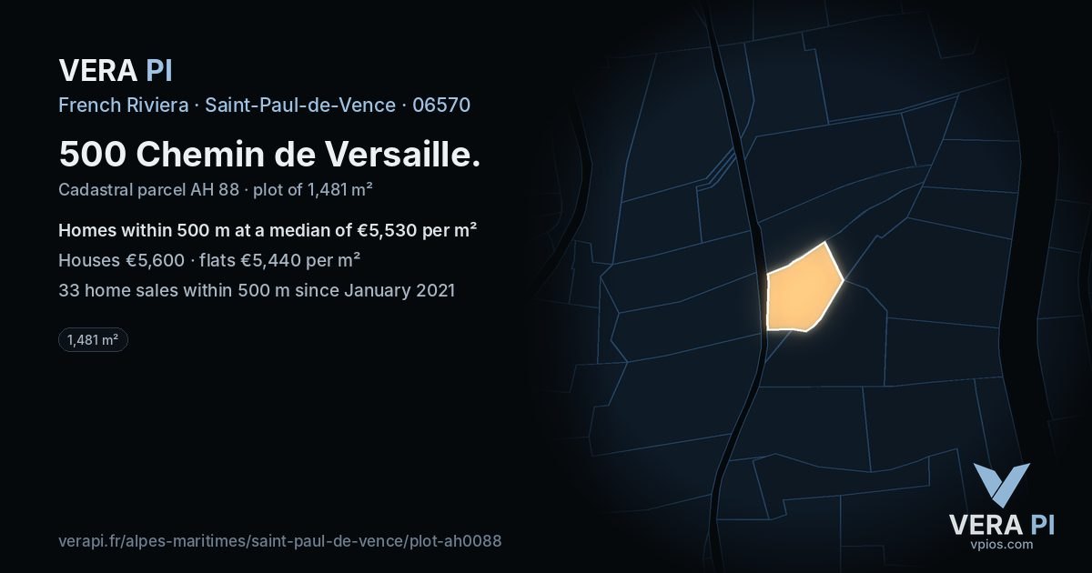 500 Chemin de Versaille, Saint-Paul-de-Vence at night – the plot lit, the parcels around coloured by the prices near them