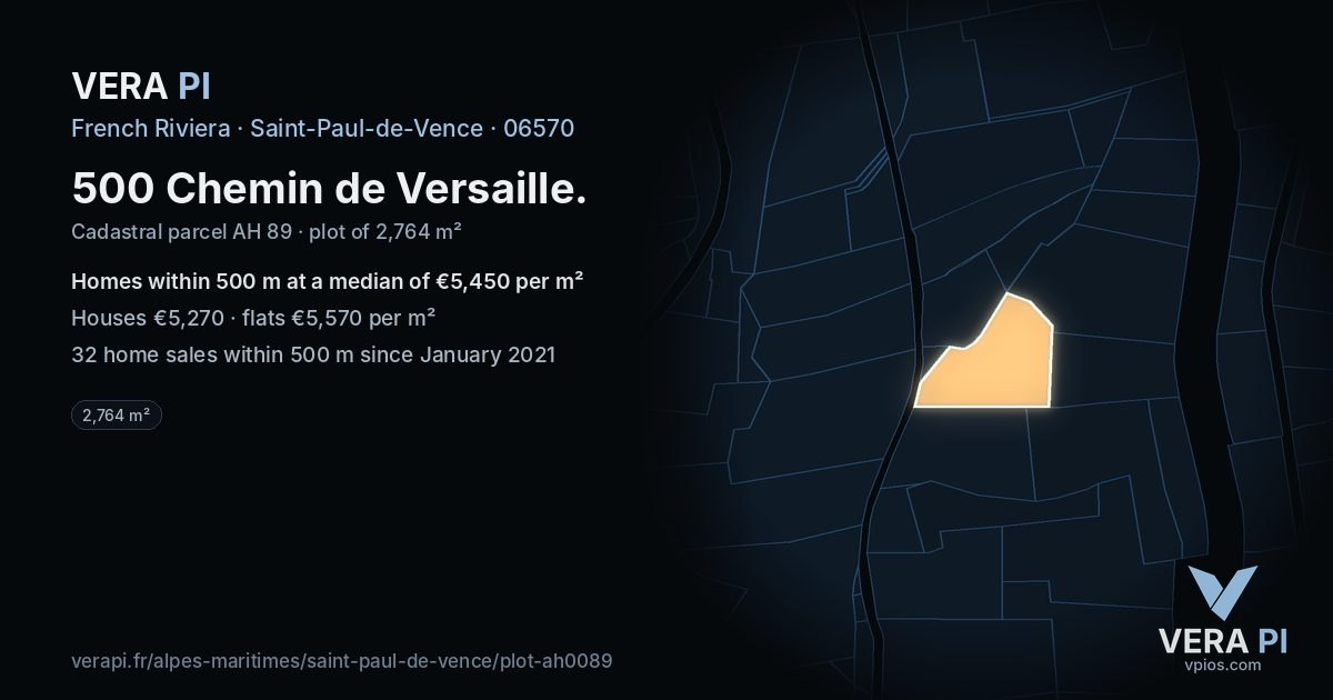 500 Chemin de Versaille, Saint-Paul-de-Vence at night – the plot lit, the parcels around coloured by the prices near them