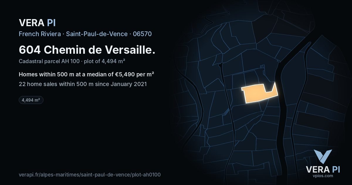 604 Chemin de Versaille, Saint-Paul-de-Vence at night – the plot lit, the parcels around coloured by the prices near them