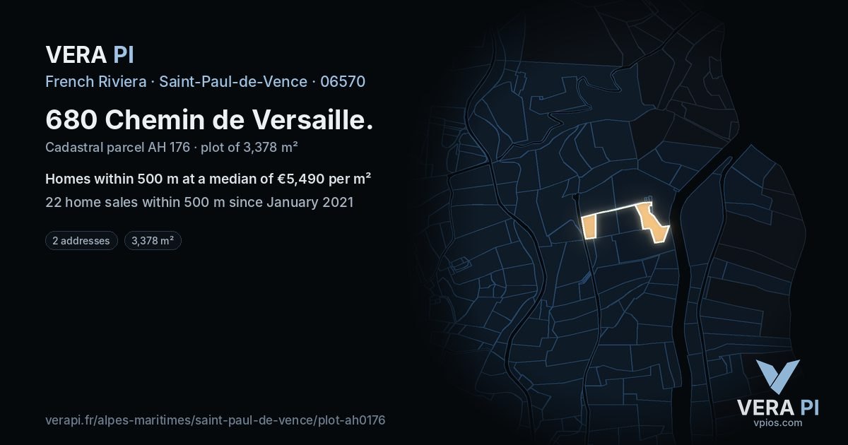 680 Chemin de Versaille, Saint-Paul-de-Vence at night – the plot lit, the parcels around coloured by the prices near them