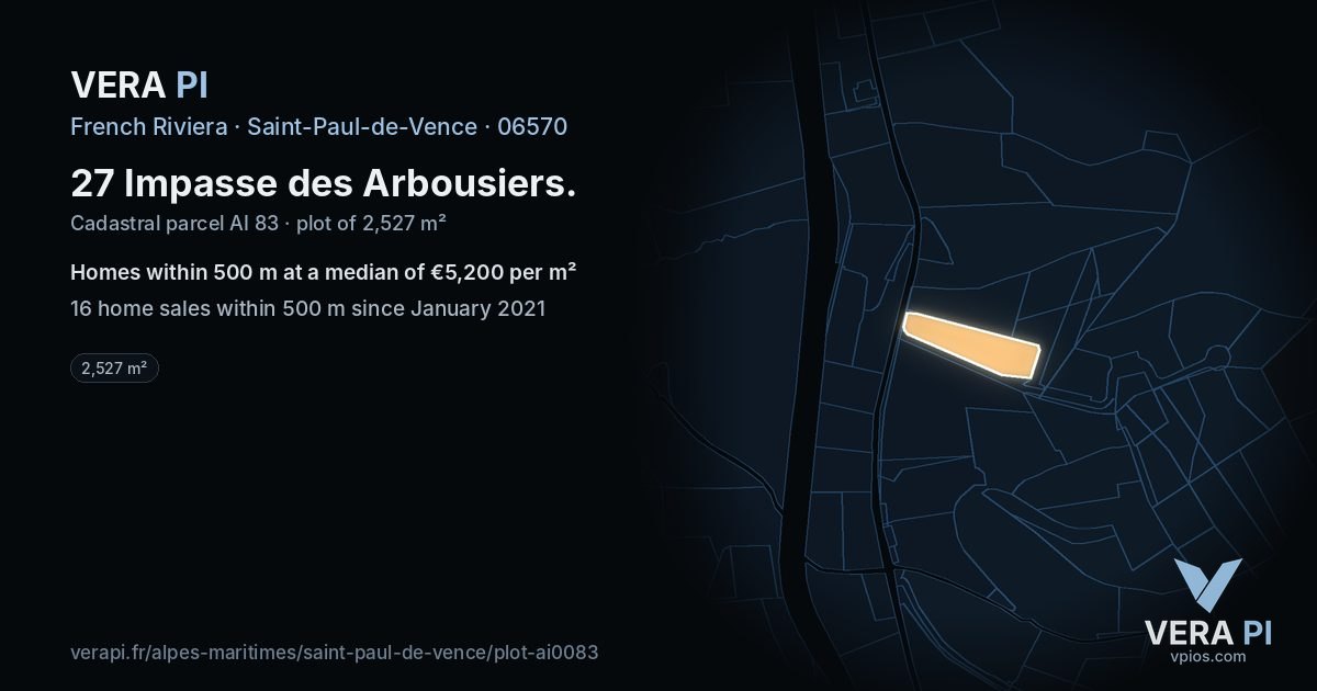 27 Impasse des Arbousiers, Saint-Paul-de-Vence at night – the plot lit, the parcels around coloured by the prices near them