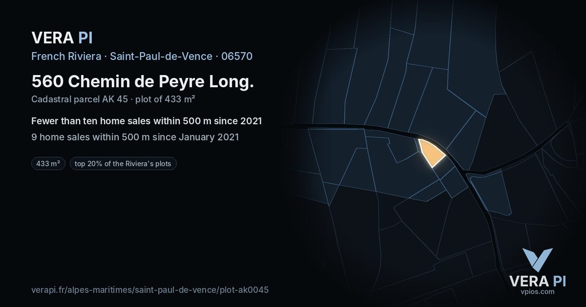 560 Chemin de Peyre Long, Saint-Paul-de-Vence at night – the plot lit, the parcels around coloured by the prices near them