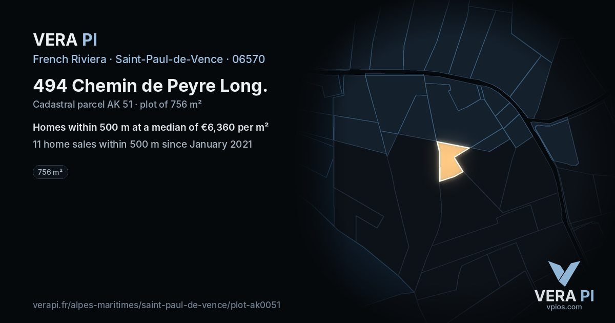 494 Chemin de Peyre Long, Saint-Paul-de-Vence at night – the plot lit, the parcels around coloured by the prices near them