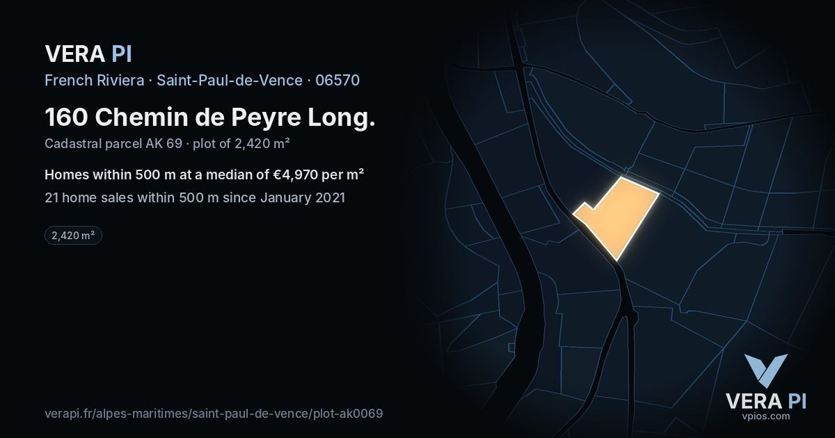 160 Chemin de Peyre Long, Saint-Paul-de-Vence at night – the plot lit, the parcels around coloured by the prices near them