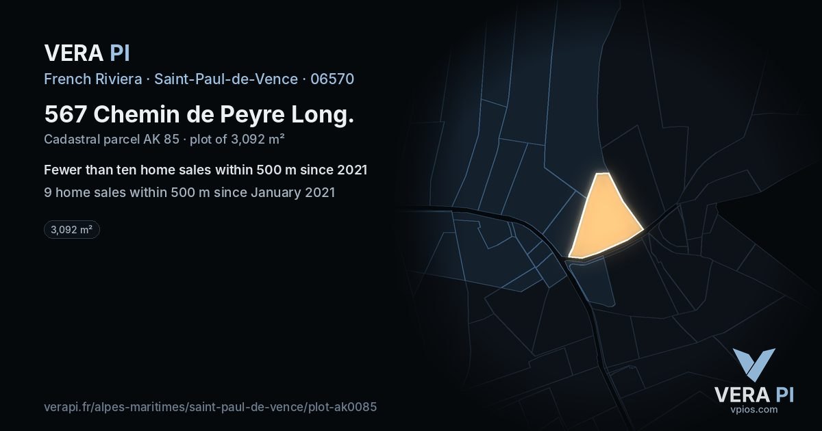 567 Chemin de Peyre Long, Saint-Paul-de-Vence at night – the plot lit, the parcels around coloured by the prices near them
