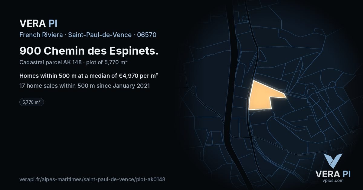 900 Chemin des Espinets, Saint-Paul-de-Vence at night – the plot lit, the parcels around coloured by the prices near them