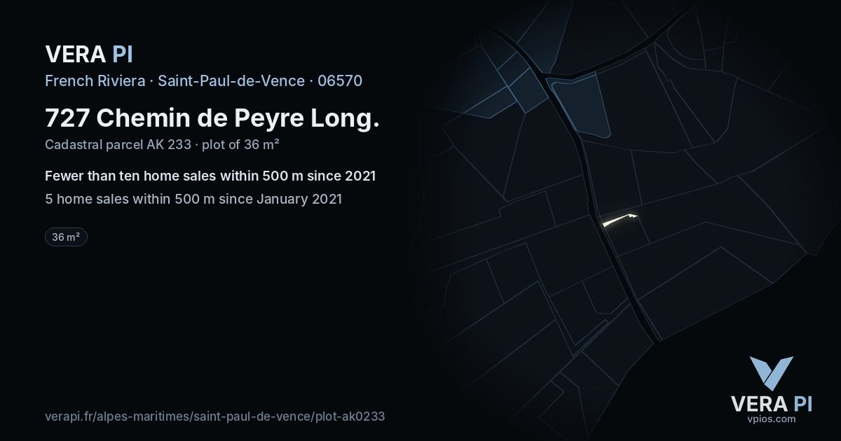727 Chemin de Peyre Long, Saint-Paul-de-Vence at night – the plot lit, the parcels around coloured by the prices near them