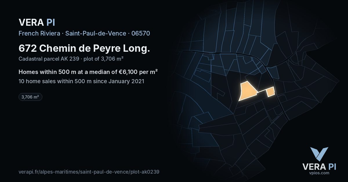 672 Chemin de Peyre Long, Saint-Paul-de-Vence at night – the plot lit, the parcels around coloured by the prices near them