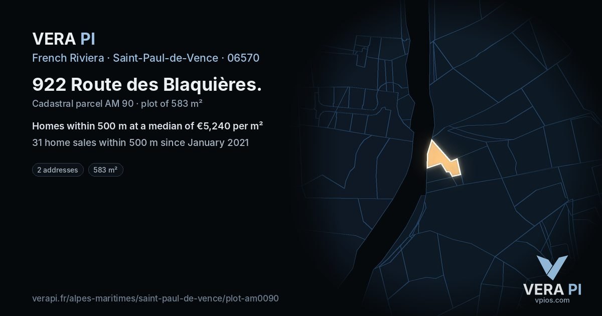 922 Route des Blaquières, Saint-Paul-de-Vence at night – the plot lit, the parcels around coloured by the prices near them