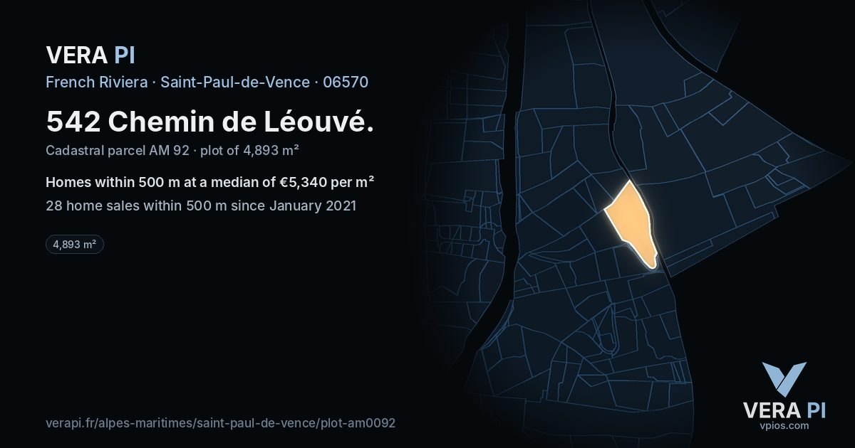 542 Chemin de Léouvé, Saint-Paul-de-Vence at night – the plot lit, the parcels around coloured by the prices near them