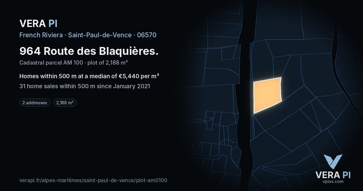 964 Route des Blaquières, Saint-Paul-de-Vence at night – the plot lit, the parcels around coloured by the prices near them