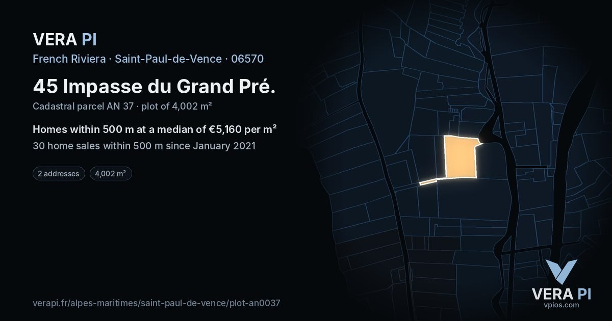 45 Impasse du Grand Pré, Saint-Paul-de-Vence at night – the plot lit, the parcels around coloured by the prices near them