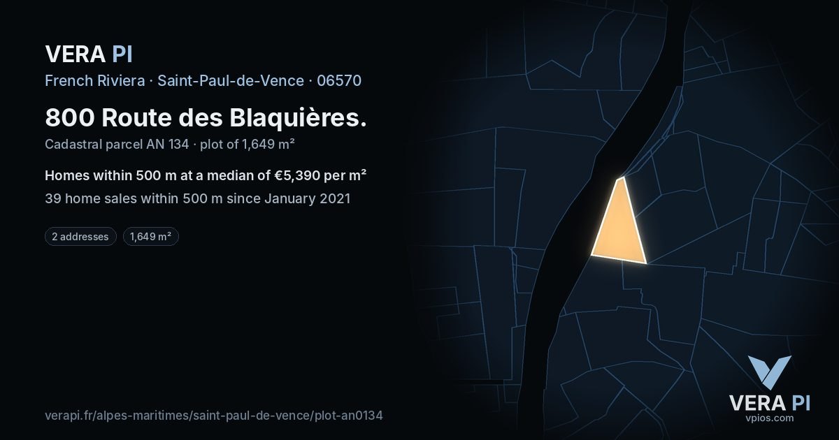 800 Route des Blaquières, Saint-Paul-de-Vence at night – the plot lit, the parcels around coloured by the prices near them