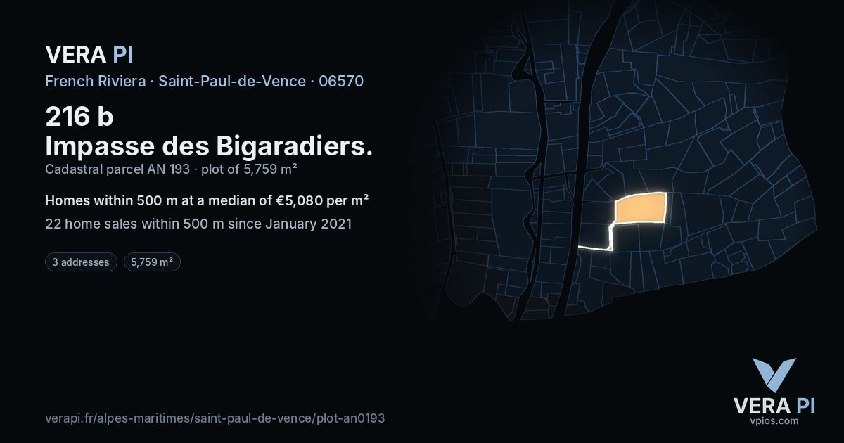 216 b Impasse des Bigaradiers, Saint-Paul-de-Vence at night – the plot lit, the parcels around coloured by the prices near them