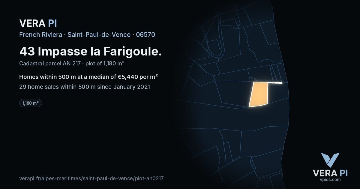 43 Impasse la Farigoule, Saint-Paul-de-Vence at night – the plot lit, the parcels around coloured by the prices near them