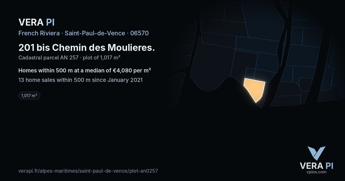 201 bis Chemin des Moulieres, Saint-Paul-de-Vence at night – the plot lit, the parcels around coloured by the prices near them