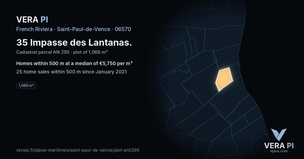 35 Impasse des Lantanas, Saint-Paul-de-Vence at night – the plot lit, the parcels around coloured by the prices near them