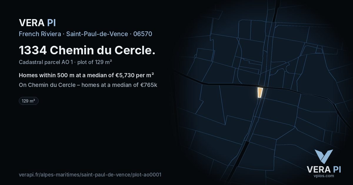 1334 Chemin du Cercle, Saint-Paul-de-Vence at night – the plot lit, the parcels around coloured by the prices near them