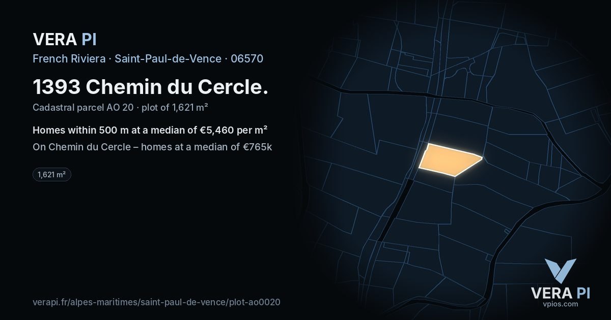 1393 Chemin du Cercle, Saint-Paul-de-Vence at night – the plot lit, the parcels around coloured by the prices near them