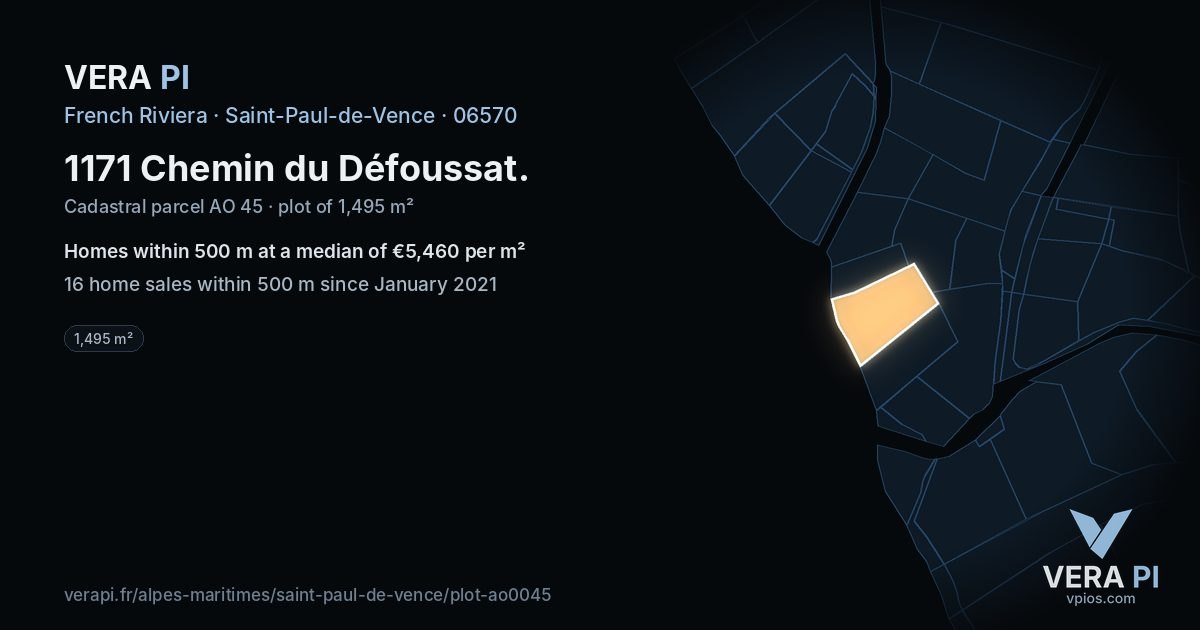 1171 Chemin du Défoussat, Saint-Paul-de-Vence at night – the plot lit, the parcels around coloured by the prices near them
