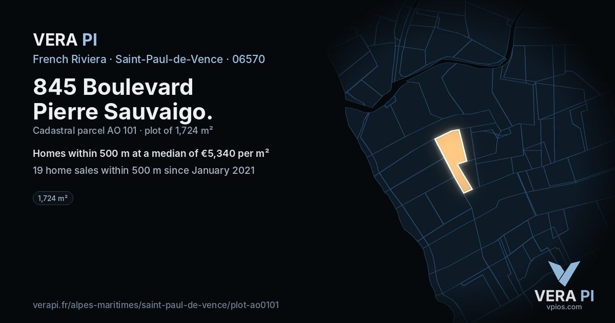 845 Boulevard Pierre Sauvaigo, Saint-Paul-de-Vence at night – the plot lit, the parcels around coloured by the prices near them