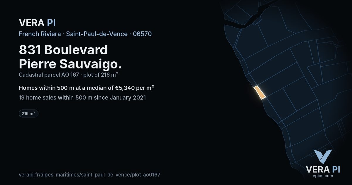 831 Boulevard Pierre Sauvaigo, Saint-Paul-de-Vence at night – the plot lit, the parcels around coloured by the prices near them