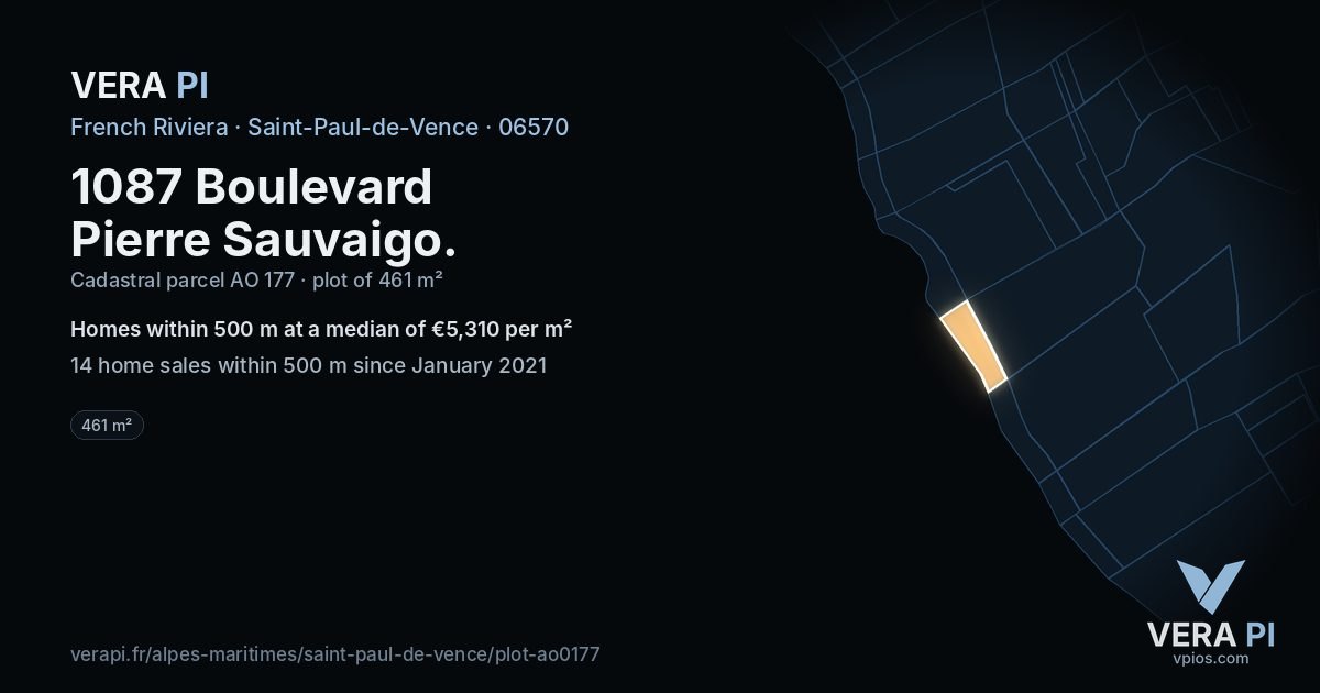 1087 Boulevard Pierre Sauvaigo, Saint-Paul-de-Vence at night – the plot lit, the parcels around coloured by the prices near them