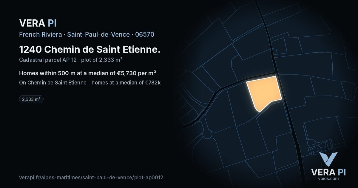 1240 Chemin de Saint Etienne, Saint-Paul-de-Vence at night – the plot lit, the parcels around coloured by the prices near them