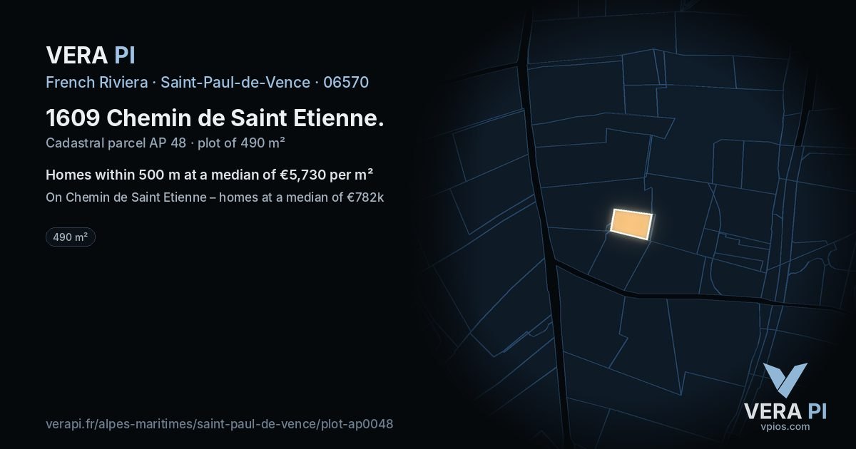 1609 Chemin de Saint Etienne, Saint-Paul-de-Vence at night – the plot lit, the parcels around coloured by the prices near them