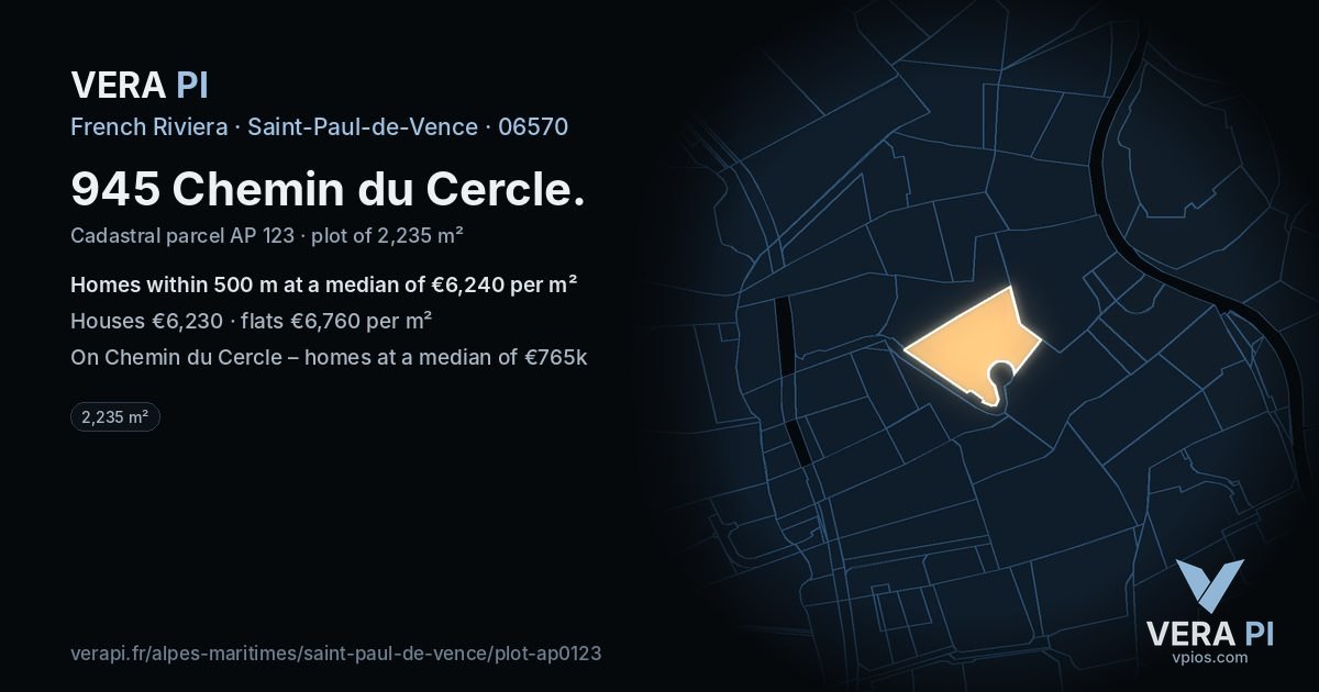 945 Chemin du Cercle, Saint-Paul-de-Vence at night – the plot lit, the parcels around coloured by the prices near them