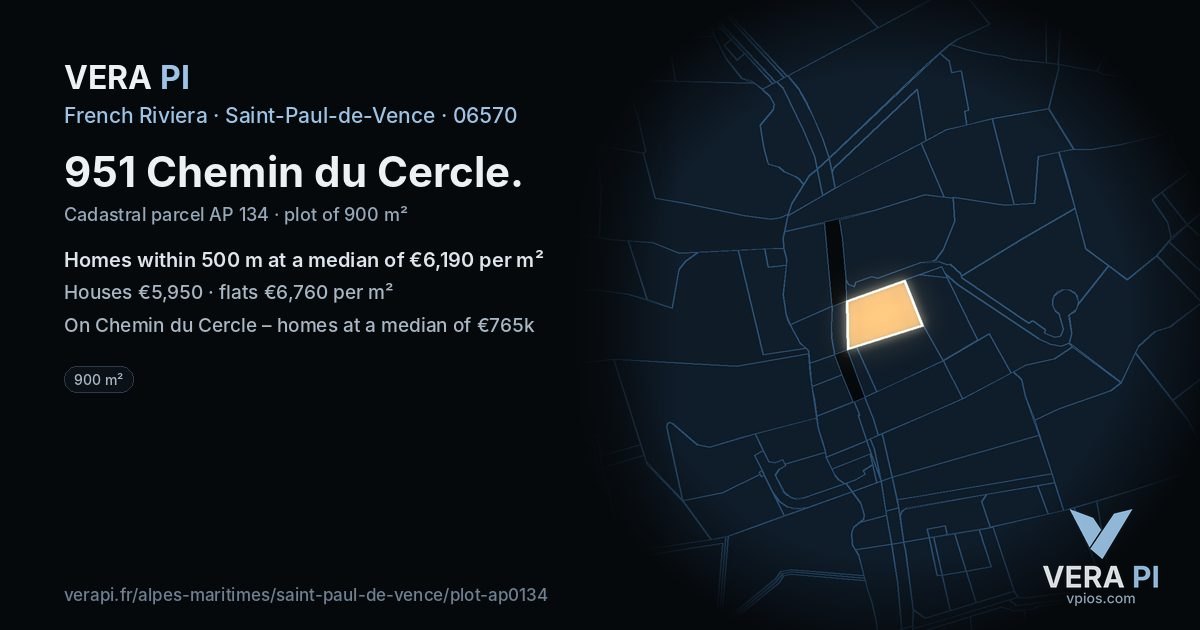951 Chemin du Cercle, Saint-Paul-de-Vence at night – the plot lit, the parcels around coloured by the prices near them